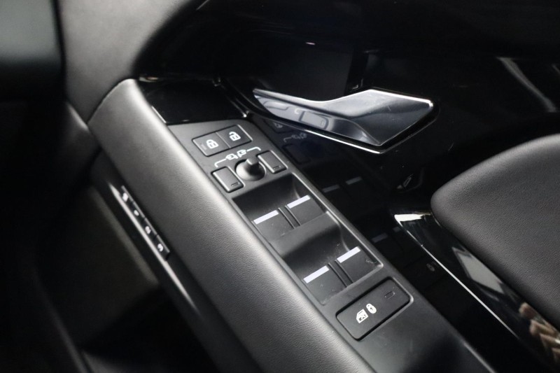 Used Land Rover Range Rover Evoque 2023 for sale - 77774582: Photo 42