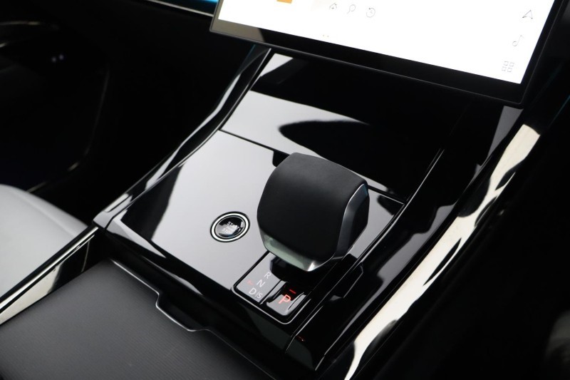 Used Land Rover Range Rover Sport 2024 for sale - 78179947: Photo 14