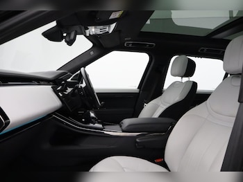 Used Land Rover Range Rover Sport 2024 for sale - 78179947: Photo