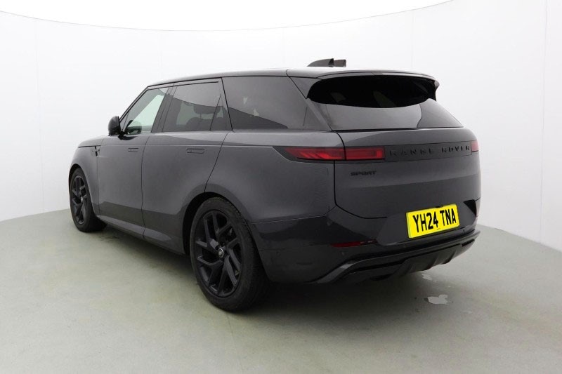 Used Land Rover Range Rover Sport 2024 for sale - 77148044: Photo 2