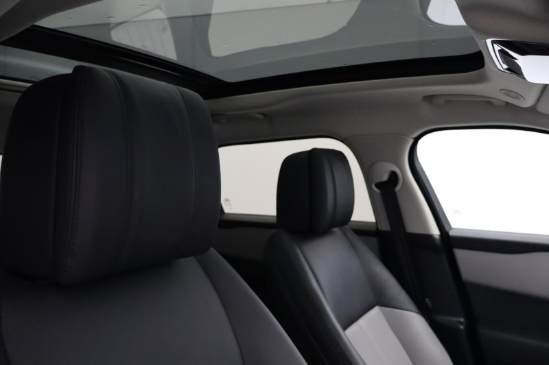 Used Land Rover Range Rover Velar 2024 for sale - 77690978: Photo 33