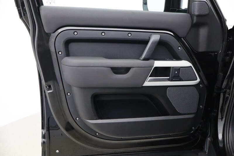 Used Land Rover Defender 2022 for sale - 77504449: Photo 24