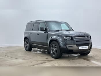 Used Land Rover Defender 2025 for sale - 79649462: Photo