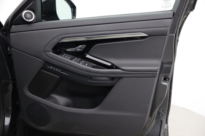 Used Land Rover Range Rover Evoque 2023 for sale - 77778653: Photo 32
