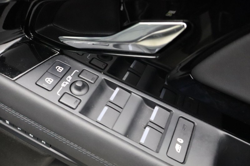 Used Land Rover Range Rover Evoque 2023 for sale - 77778653: Photo 33