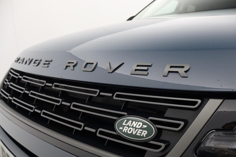 Used Land Rover Range Rover Evoque 2024 for sale - 77640874: Photo 31