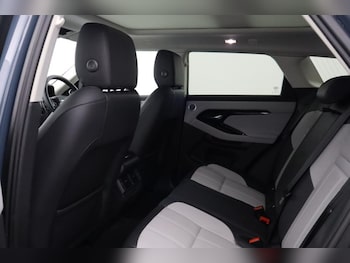 Used Land Rover Range Rover Evoque 2024 for sale - 77640874: Photo