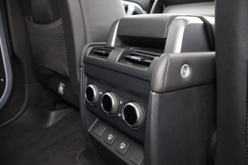 Used Land Rover Defender 2024 for sale - 76982204: Photo 18