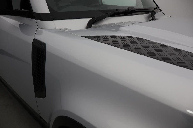 Used Land Rover Defender 2024 for sale - 76982204: Photo 20