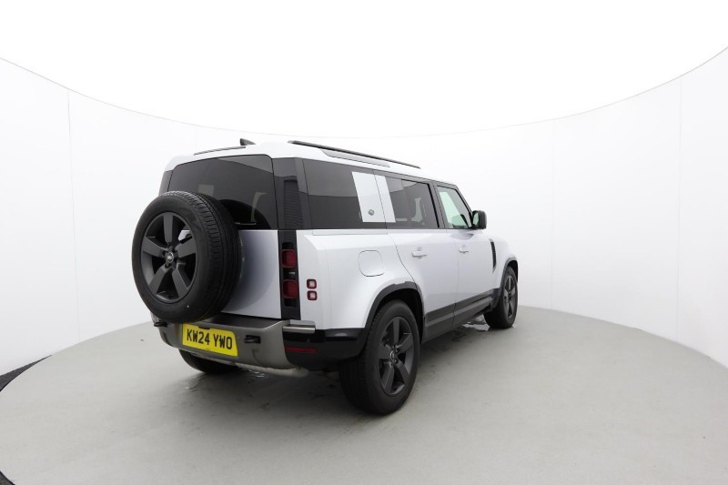 Used Land Rover Defender 2024 for sale - 76982204: Photo 23