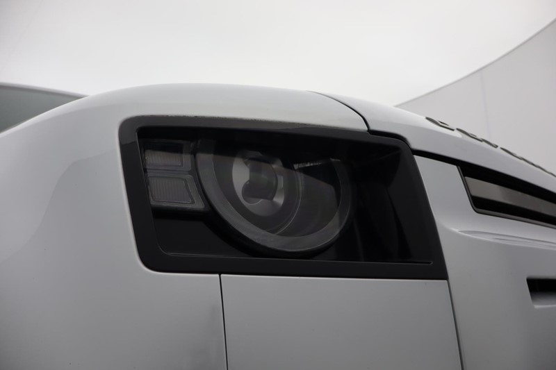 Used Land Rover Defender 2021 for sale - 77248137: Photo 13