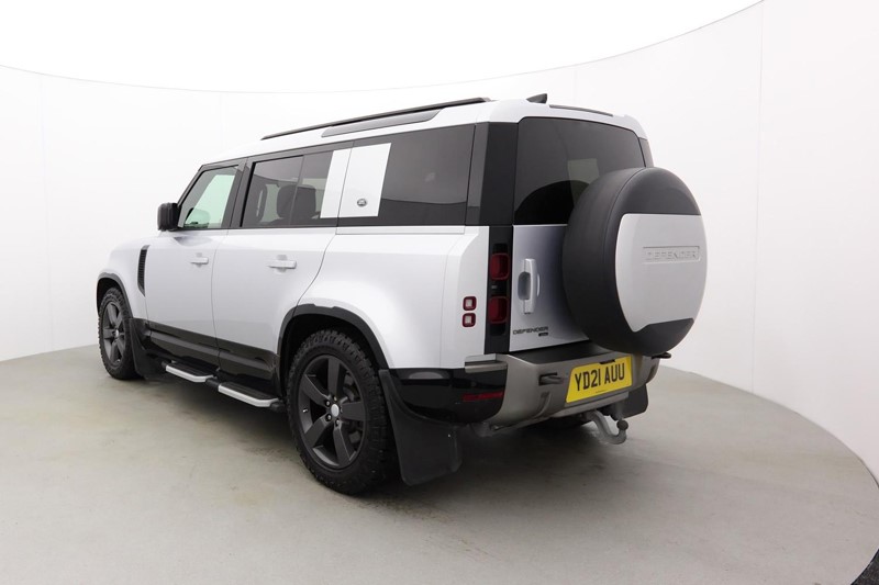Used Land Rover Defender 2021 for sale - 77248137: Photo 2