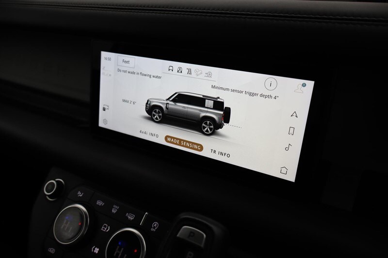 Used Land Rover Defender 2021 for sale - 77248137: Photo 34