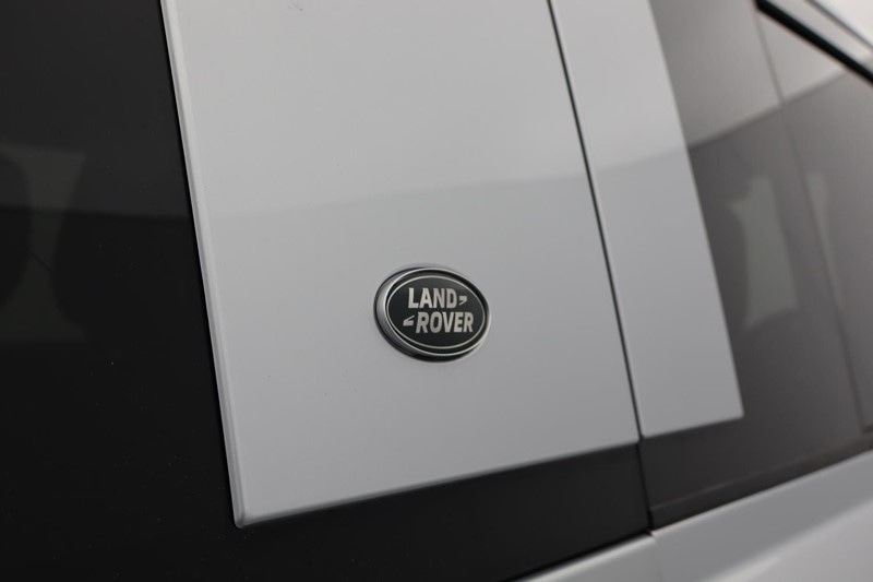 Used Land Rover Defender 2021 for sale - 77248137: Photo 43