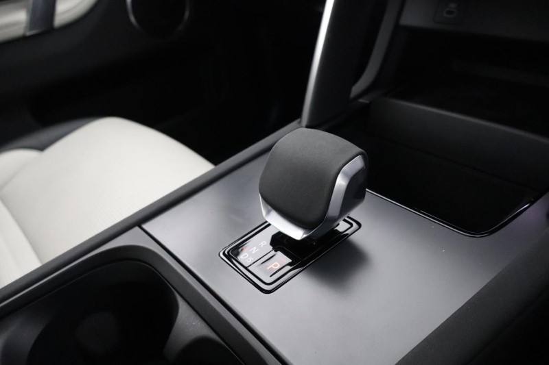 Used Land Rover Discovery Sport 2024 for sale - 77915621: Photo 13