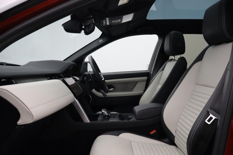 Used Land Rover Discovery Sport 2024 for sale - 77915621: Photo 3