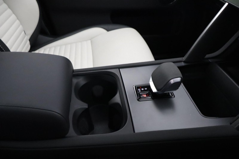 Used Land Rover Discovery Sport 2024 for sale - 77915621: Photo 53