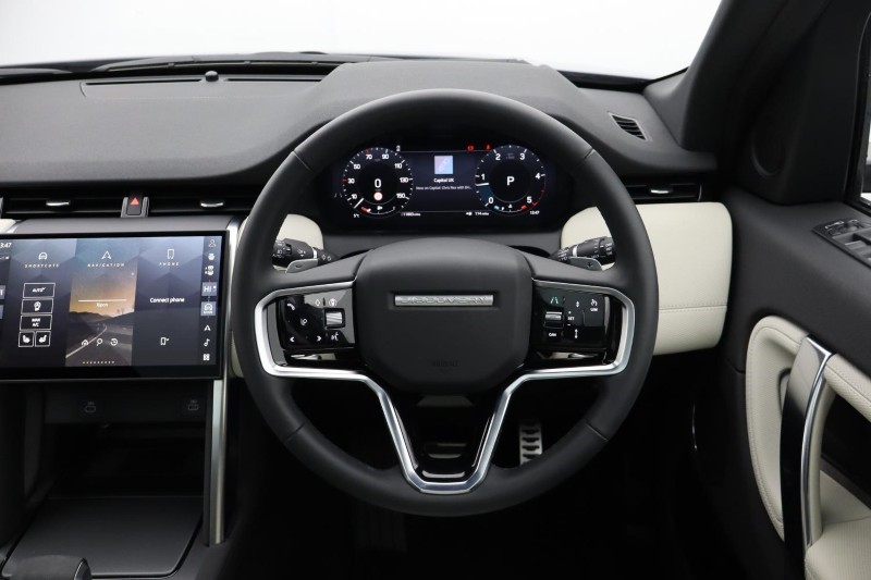 Used Land Rover Discovery Sport 2025 for sale - 76981172: Photo 15