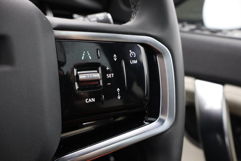 Used Land Rover Discovery Sport 2025 for sale - 76981172: Photo 32