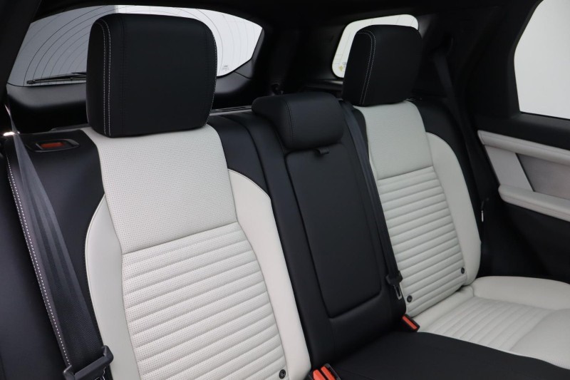 Used Land Rover Discovery Sport 2025 for sale - 76981172: Photo 45