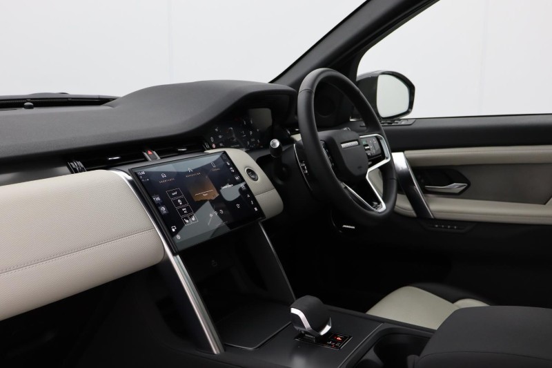 Used Land Rover Discovery Sport 2025 for sale - 76981172: Photo 47