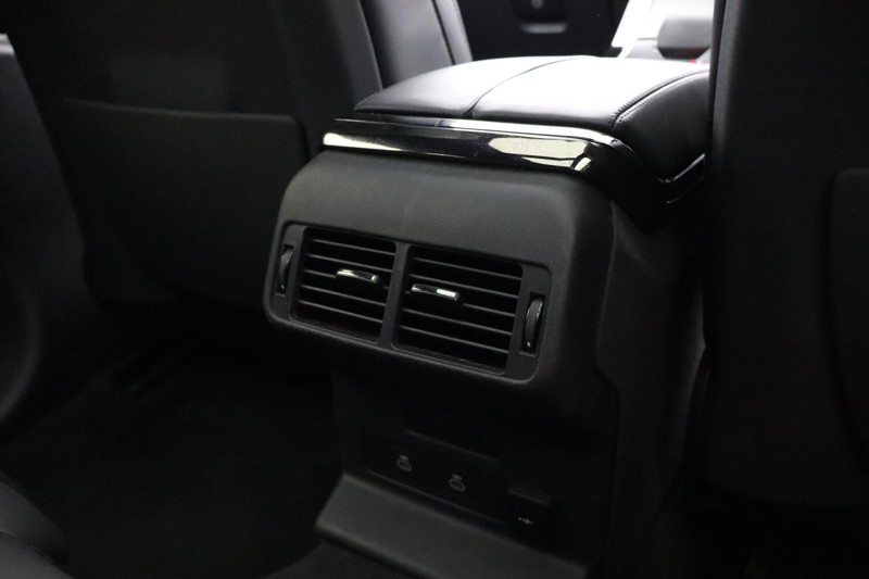 Used Land Rover Range Rover Velar 2024 for sale - 77336036: Photo 18