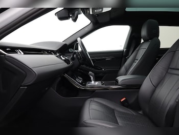 Used Land Rover Range Rover Evoque 2023 for sale - 76982467: Photo