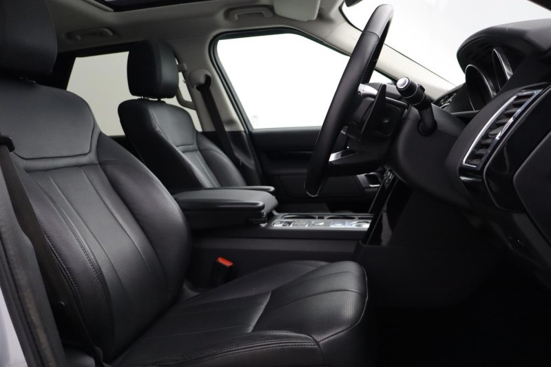 Used Land Rover Discovery 2019 for sale - 77745943: Photo 38