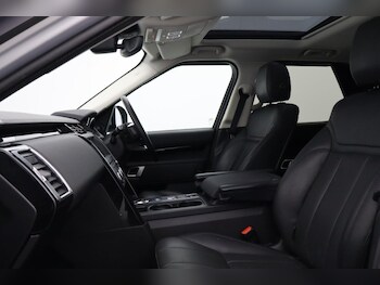 Used Land Rover Discovery 2019 for sale - 77745943: Photo