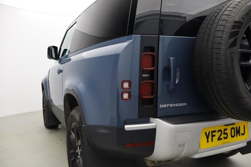 Used Land Rover Defender 2025 for sale - 77715017: Photo 19