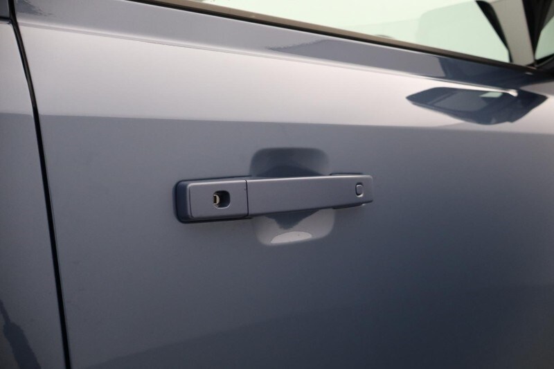 Used Land Rover Defender 2025 for sale - 77715017: Photo 25