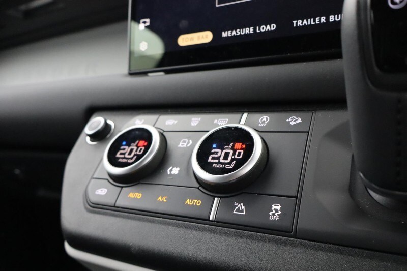 Used Land Rover Defender 2025 for sale - 77715017: Photo 48