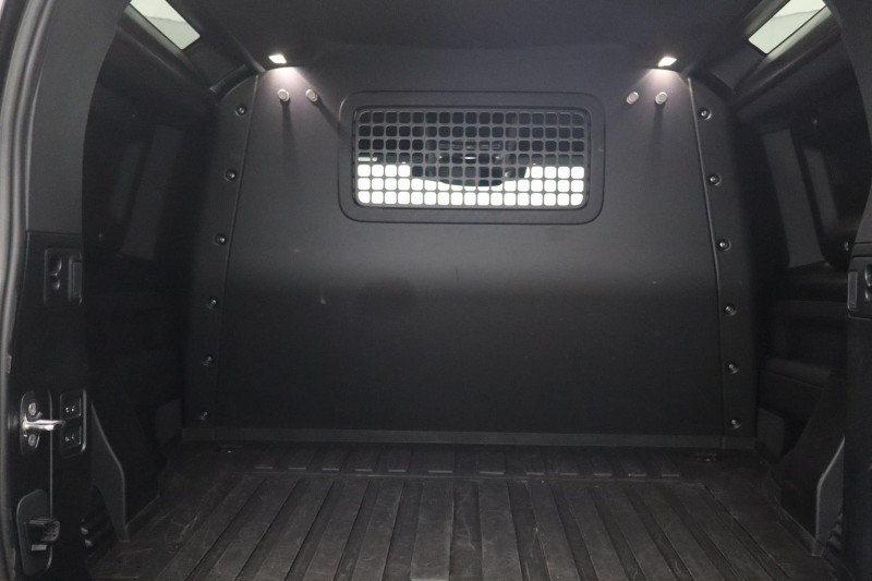 Used Land Rover Defender 2025 for sale - 78123273: Photo 27