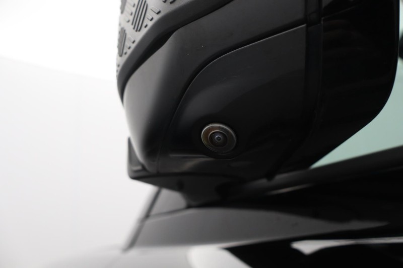 Used Land Rover Defender 2025 for sale - 78123273: Photo 30