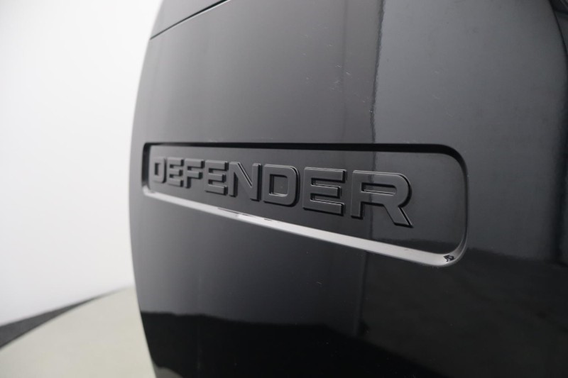 Used Land Rover Defender 2025 for sale - 78123273: Photo 31