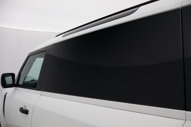 Used Land Rover Defender 2021 for sale - 78011177: Photo 28