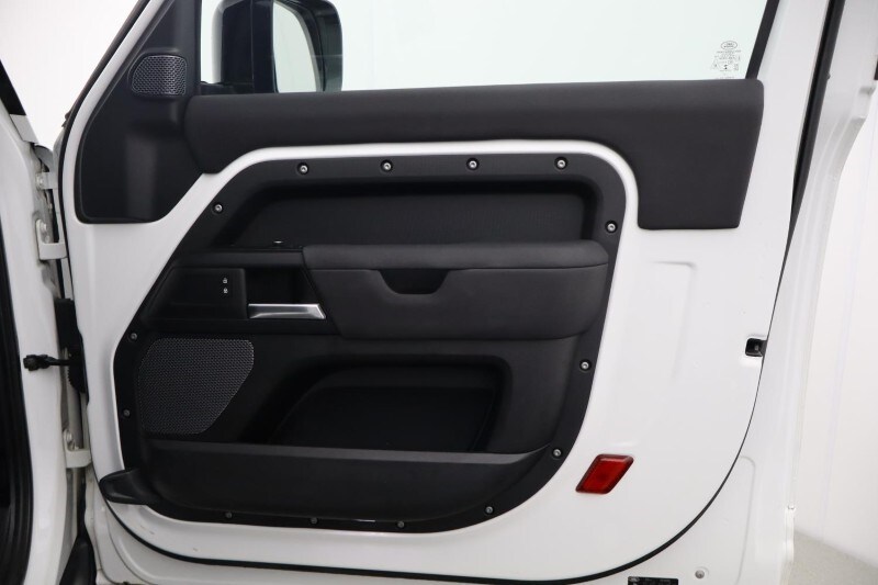 Used Land Rover Defender 2021 for sale - 78011177: Photo 44