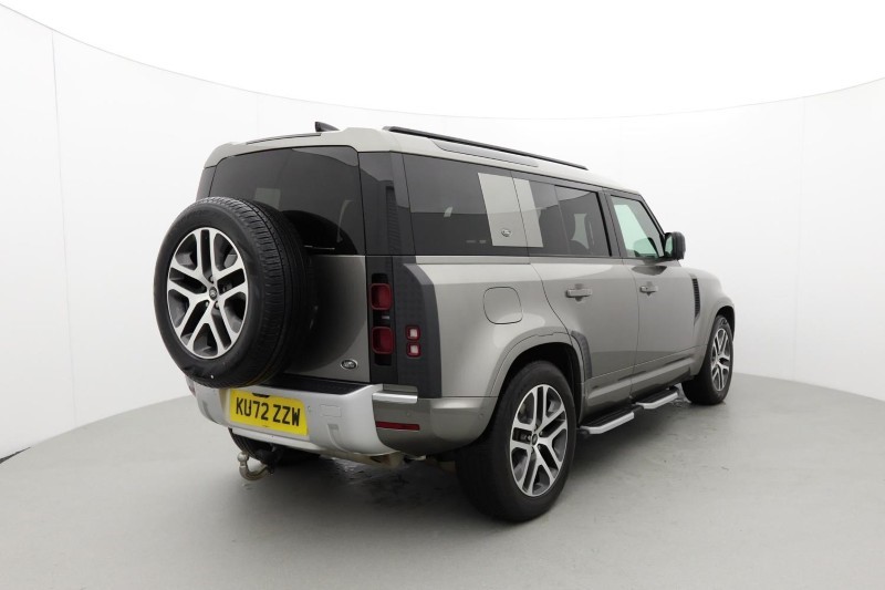 Used Land Rover Defender 2022 for sale - 76981536: Photo 23