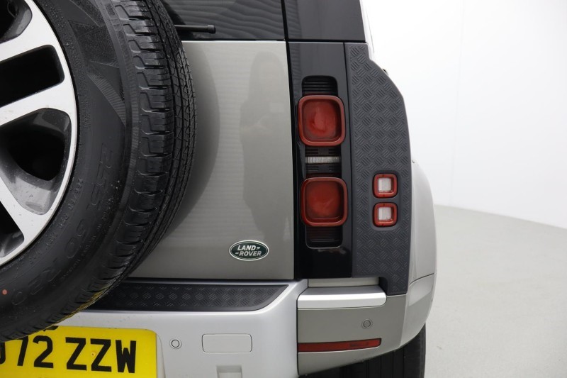 Used Land Rover Defender 2022 for sale - 76981536: Photo 28