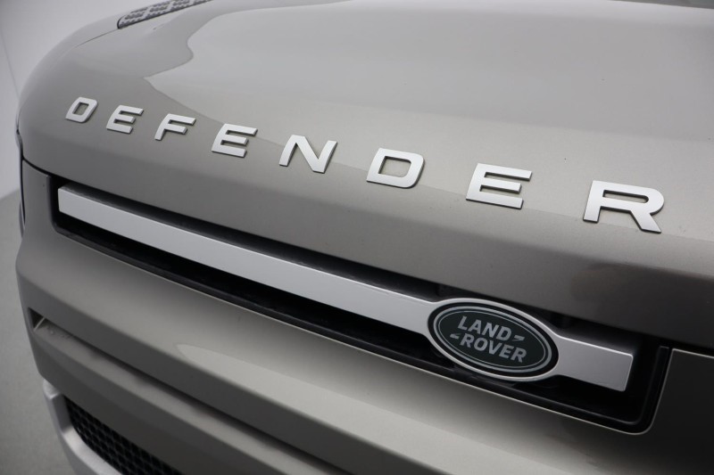 Used Land Rover Defender 2022 for sale - 76981536: Photo 34