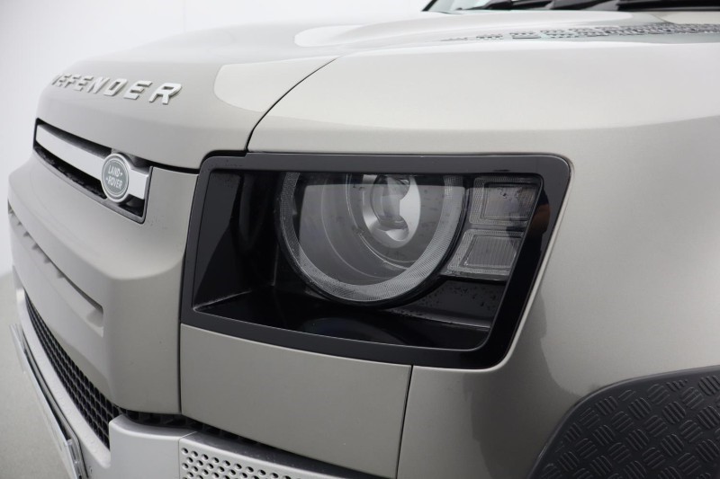 Used Land Rover Defender 2022 for sale - 76981536: Photo 35