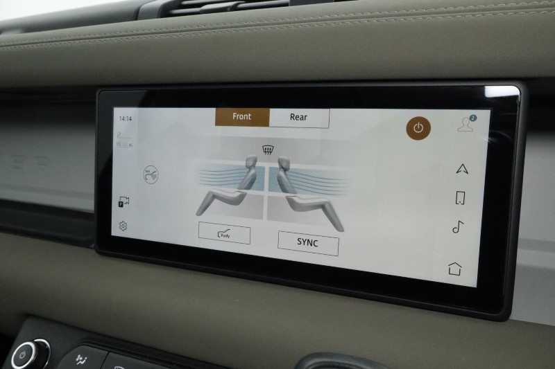 Used Land Rover Defender 2022 for sale - 76981536: Photo 62