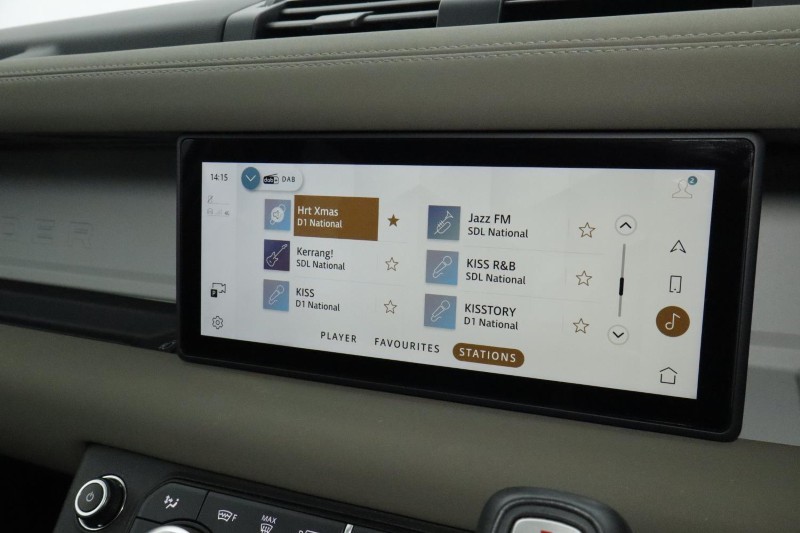 Used Land Rover Defender 2022 for sale - 76981536: Photo 65