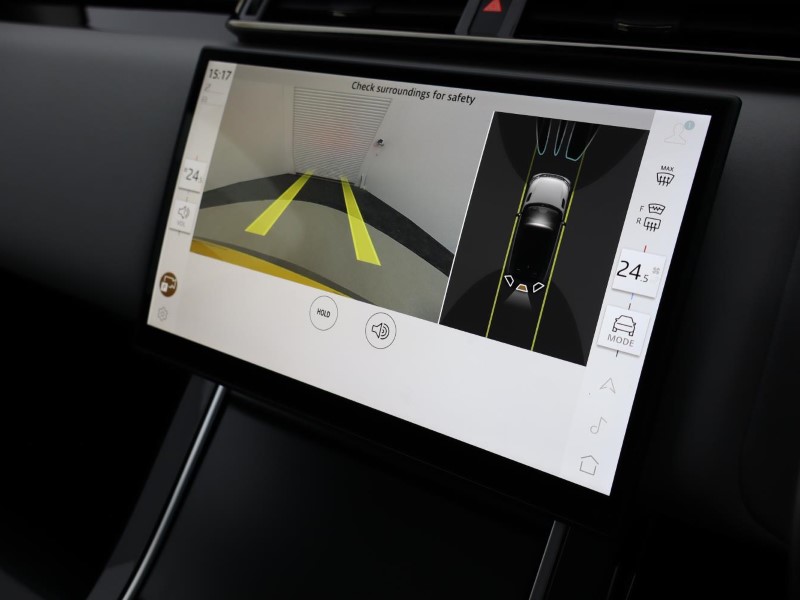 Used Land Rover Range Rover Velar 2025 for sale - 76981763: Photo 12