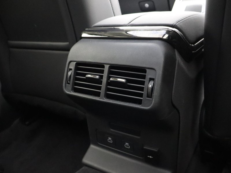 Used Land Rover Range Rover Velar 2025 for sale - 76981763: Photo 18