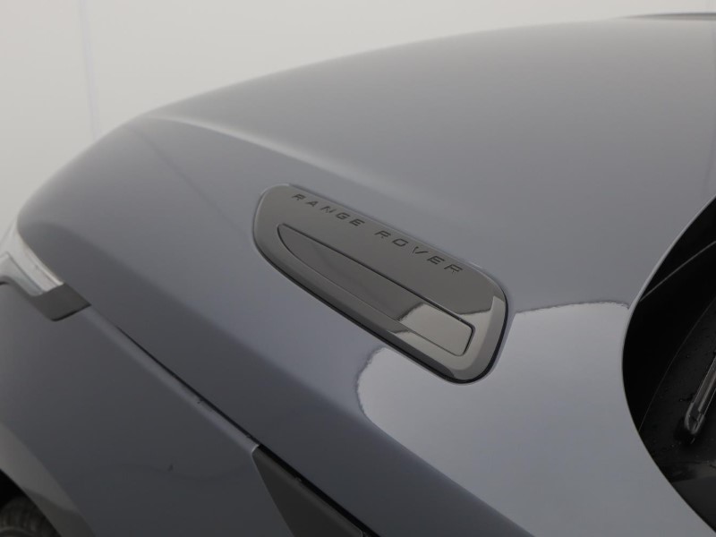 Used Land Rover Range Rover Velar 2025 for sale - 76981763: Photo 20