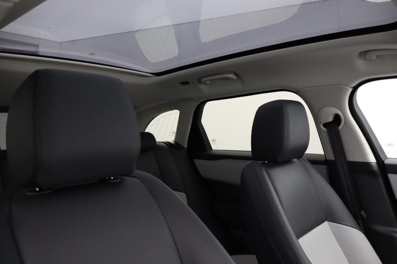 Used Land Rover Range Rover Velar 2025 for sale - 76981763: Photo 40