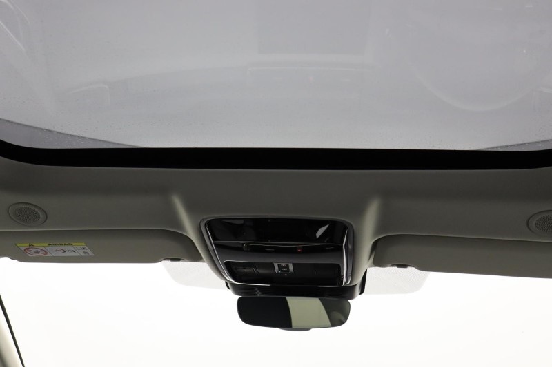 Used Land Rover Range Rover Velar 2025 for sale - 76981763: Photo 49