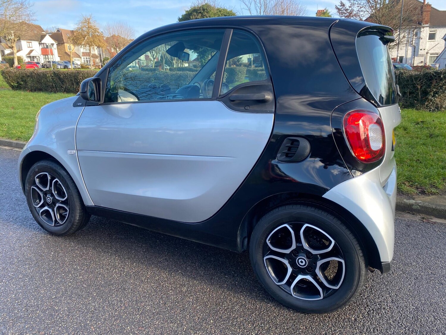 Used smart fortwo 2017 for sale - 77716090: Photo 11
