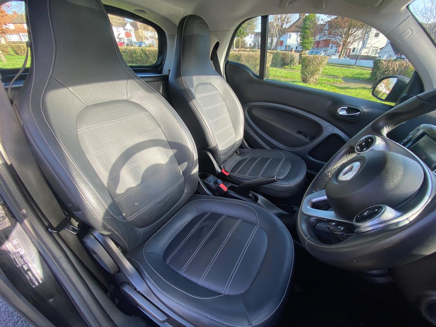 Used smart fortwo 2017 for sale - 77716090: Photo 25